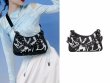 画像8: Woman’s Graffiti Series Crossbody  chain shoulder tote shoulder bag  グラフィックプリントチェーンショルダー レザートートショルダーバッグ (8)