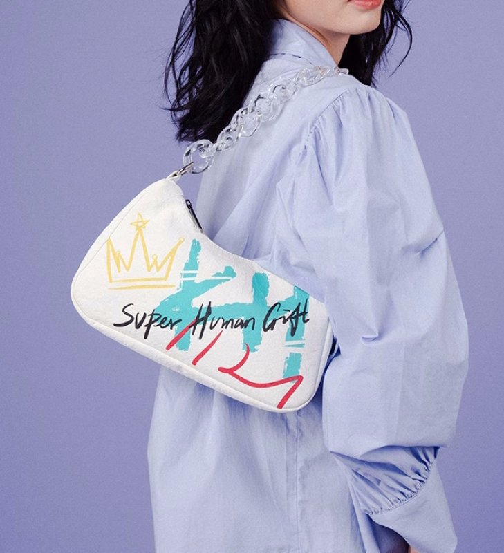 画像4: Woman’s Graffiti Series Crossbody  chain shoulder tote shoulder bag  グラフィックプリントチェーンショルダー レザートートショルダーバッグ (4)