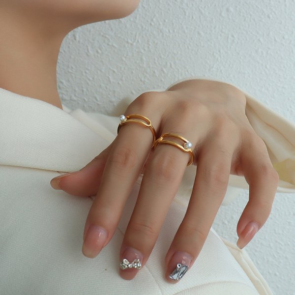 画像1: pearl personalized geometric loop ring finger ring　パールループリング指輪 ゴールド シルバー (1)