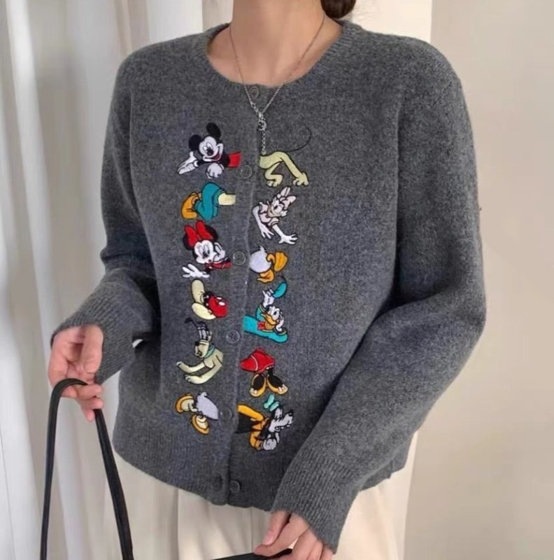 画像6: Mickey Mouse Mickey & Donald Luck Embroidery round neck cardigan   Sweater　ミッキーマウス＆ドナルドダック刺繍カーディガンロングスリーブニットセーター (6)