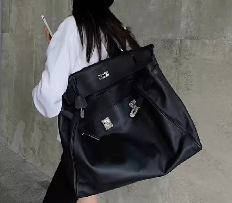 画像7: Large Capacity KL Bag 男女兼用ラージレザーBKショルダークロスボディバッグトートバッグ通学　通勤 (7)