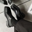 画像8: personalized diagonal zipper  thick-soled  shoes leather shoes  SLIP-ONS loafers   男女兼用レザー厚底ブリティッシュプラットフォームジップアップ ローファースリッポン シューズ (8)