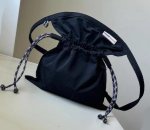 画像5: drawstring crossbody bag　巾着クロスボディーポシェットバッグ 携帯入れ 通学 通勤 ショッピング (5)