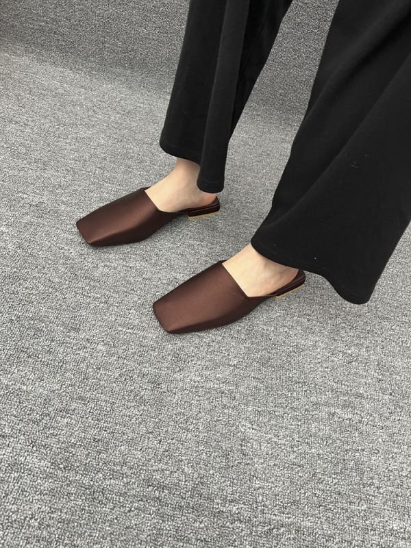画像7:  New Solid Color Square Toe Mule sandals slippers flip flops  スクエアトゥソリッドカラーフラットミュールパンプスサンダルスリッパ  スクエアトゥソリッドカラーフラットミュールパンプスサンダルスリッパ  (7)