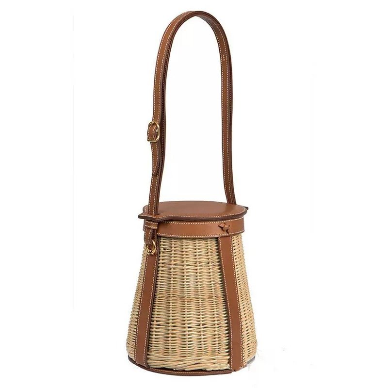 画像1: Woman Farming Picnic Osier Wicker Barenia Straw Bag シンプルトート セカンド籠 かごバッグ 手提げ 籐バッグ カゴバッグ ナチュラル (1)