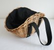 画像3: Woman  Fan-shaped tote basket bag 扇型トート籠 かごバッグ 手提げ 籐バッグ カゴバッグ ナチュラル (3)
