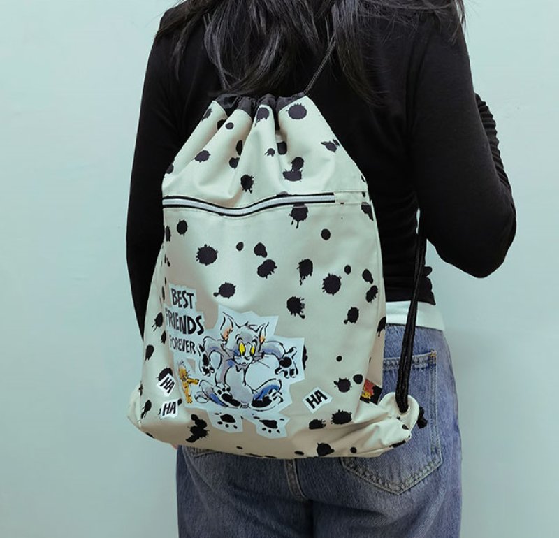 画像2: tom and jerry drawstring backpack rucksack  knapsack  shoulde tote bag  ユニセックス男女兼用トム＆ジェリープリントバックパック ナップサックパック ショルダーリュック トートショルダー バッグ　 (2)