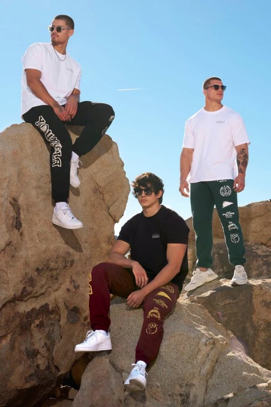 画像2: Unisex YOUNGLA  IMMORTAL KILLER JOGGERS  ユニセックス 男女兼用 YOUNGLA ルーズフィット ジョガー パンツ スウェット ワークアウトなどにも (2)