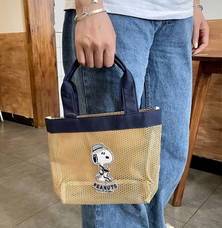 画像3:  Snoopy Outdoor Mesh Tote Shopping Bag スヌーピーアウトドアメッシュトートショッピングバッグ (3)