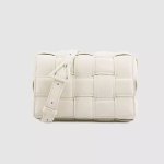画像2: New Quilted padded down cassette bag cross body shoulder bag キルティング 絞り ペディング カセット クロスバッグ ショルダートート ポシェット (2)