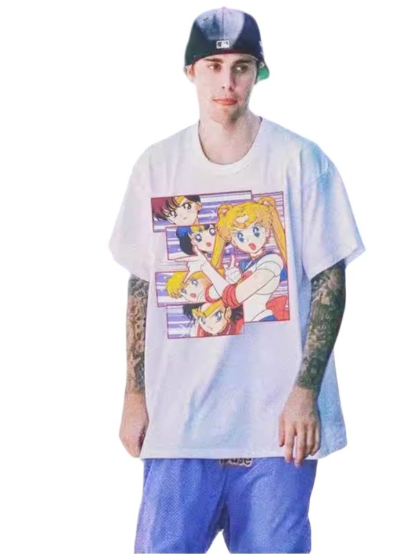 画像2: Unisex Vintage Design Sailor Moon Printed T-shirt  男女兼用 ユニセックス ヴィンテージ デザイン セーラームーン プリント Tシャツ  (2)
