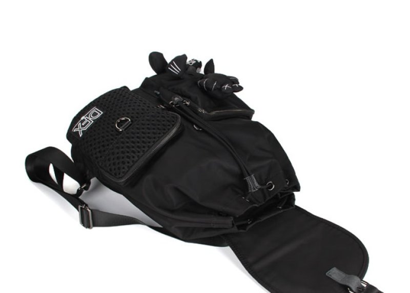 画像9: Unisex Kaws Plush Backpack Tote Shoulder Bag　ユニセックス　男女兼用カウズKAWSバックパックショルダートートバッグ (9)