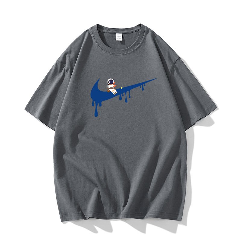 画像3: Print Muddy swoosh x Astronaut Print Tshirts ユニセックス男女兼用ドロドロスウォッシュ×宇宙飛行士  半袖 Tシャツ (3)