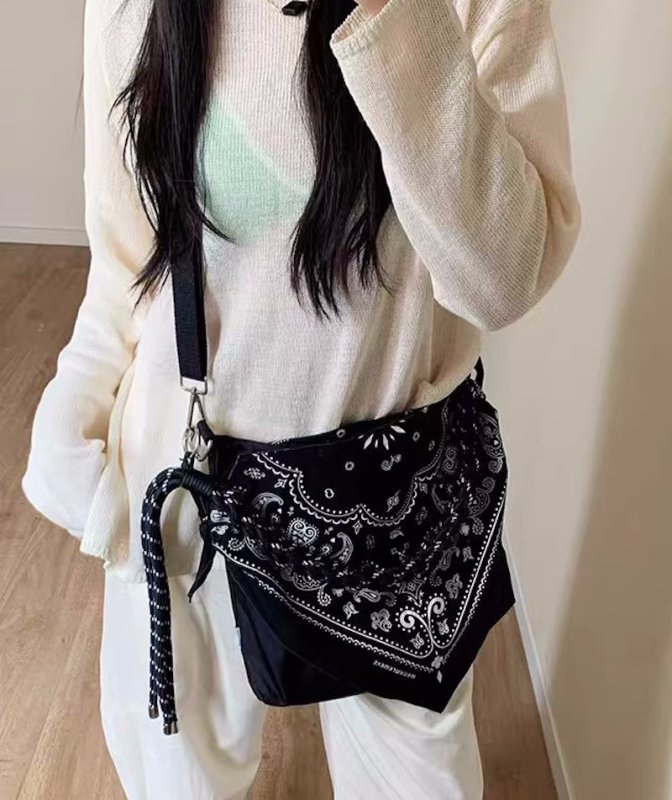 画像2: Bandana Paisley Crossbody Tote Shoulder Rope Bag ペイズリーバンダナ柄トートショルダークロスボディロープバッグ (2)