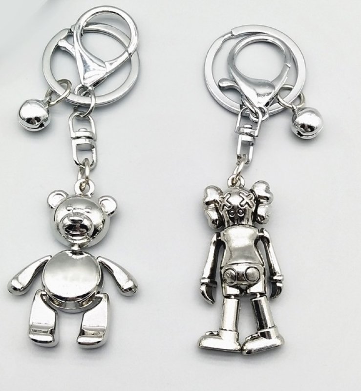 画像4: KAWS Bearbag Bag Charm Keychain カウズ&ベアバックチャーム キーフォルダーファッションチャーム (4)