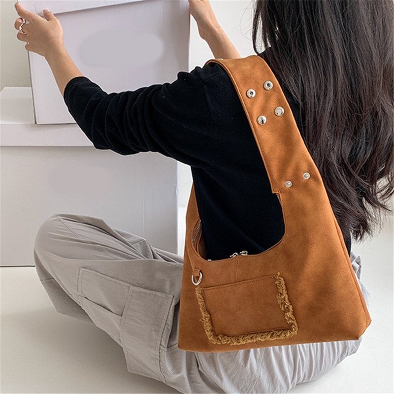 画像10: One-shoulder dumpling tote shoulder underarm bag　ワンショルダーダンプリングトートショルダーアンダーアームバッグ (10)