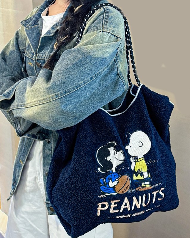 画像5: Snoopy Fleece Tote Shoulder Underarm Bag スヌーピーフリーストートショルダーアンダーアームバッグ (5)