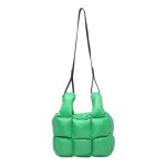 画像7: Soft Down Quilted Shoulder Crossbody Tote Bag　ソフト ダウン キルティング ショルダークロスボディトート バッグ (7)