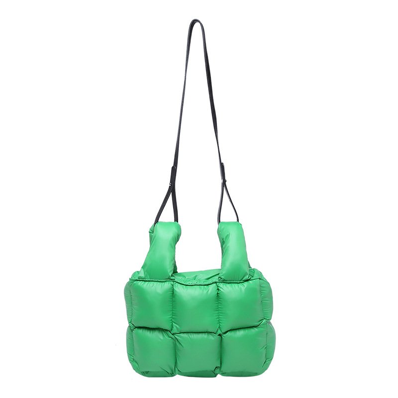 画像7: Soft Down Quilted Shoulder Crossbody Tote Bag ソフト ダウン キルティング ショルダークロスボディトート バッグ (7)