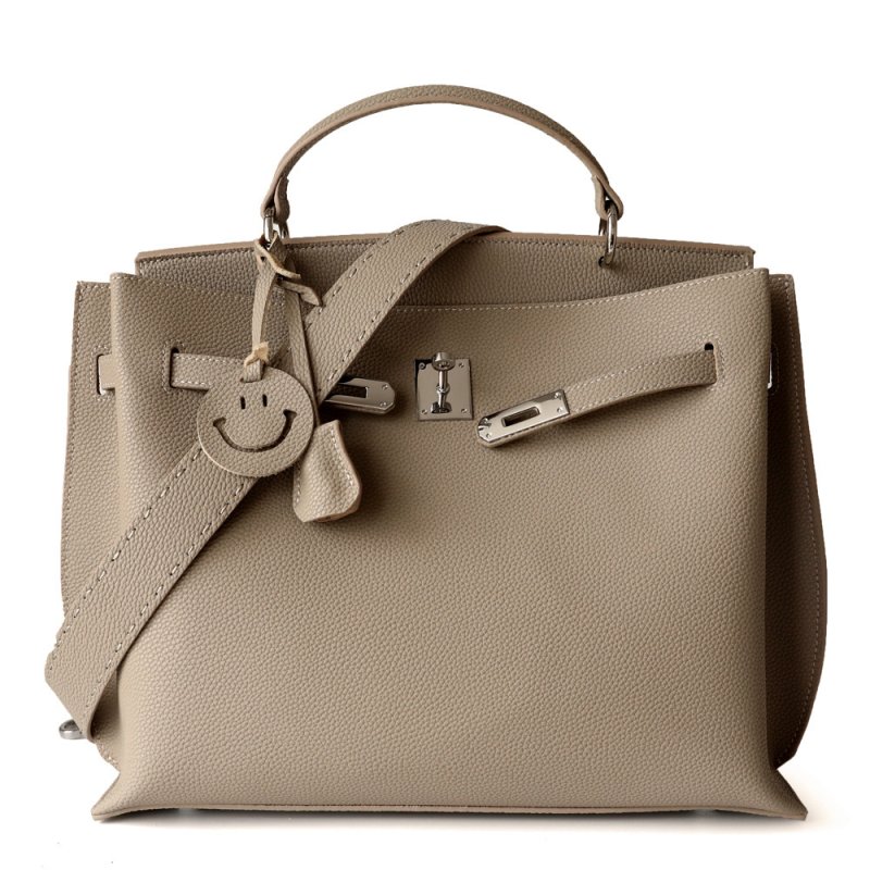 画像1: Cowhide Ladies Bag Large Capacity Handbag Shoulder BagTote Shoulder Bag 本革レザースマイルチャーム付きトートショルダーバッグ (1)