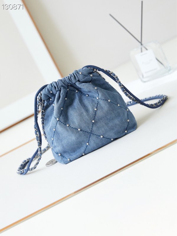 画像4: Fragrance Quilted Stud Denim Tote Shoulder Crossbody Bag フレグランスキルティングスタッズデニムトートショルダークロスボディーバッグ (4)