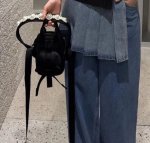 画像4: Canvas Bow Pearl Shoulder Pochette Bag　男女兼用キャンバスボウパールショルダーポシェットバッグ  (4)