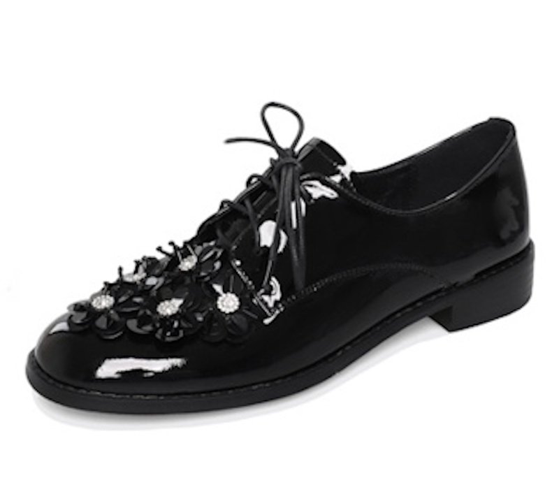 画像2: Women's Lace-up patent leather slip-on pumps with small flowers flat  loafer shoes  スモールフラワー付き レースアップエナメルスリッポンパンプスフラットローファーシューズ (2)