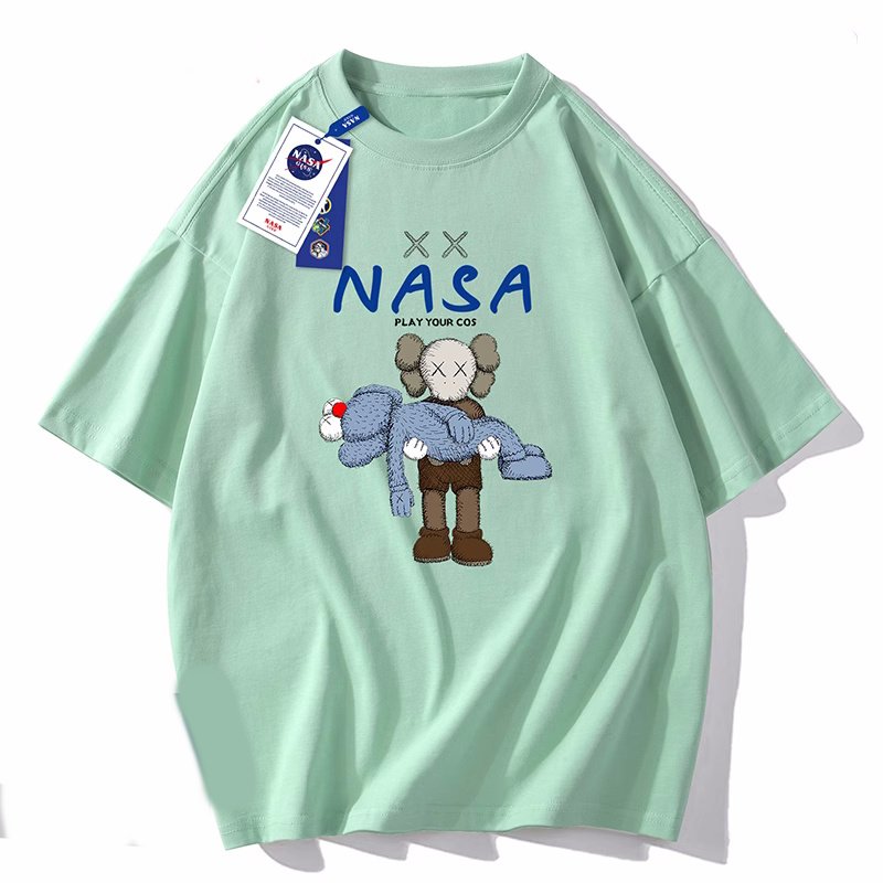 画像4: NASA×W KAWS Print short sleeve T-shirt 　 ユニセックス男女兼用NASAナサ×WカウズKAWSプリントプリント  半袖Tシャツ プルオーバー (4)