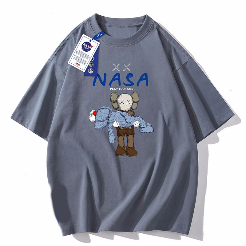 画像2: NASA×W KAWS Print short sleeve T-shirt 　 ユニセックス男女兼用NASAナサ×WカウズKAWSプリントプリント  半袖Tシャツ プルオーバー (2)