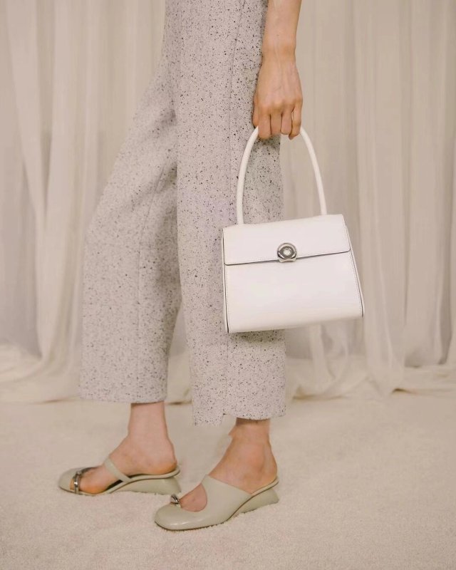 画像8: Women’s Wedge Heel Leather Toe Ring Pumps Mule Sandals  Shoes  　 ウェッジヒールレザーつま先リングパンプスミュールサンダル (8)