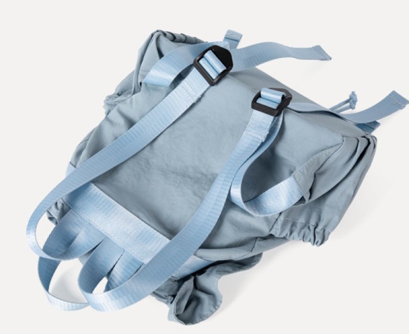 画像8:  Pleated nylon lightweight backpack tote shoulder  bag　プリーツナイロン軽量バックパックリュックトートショルダーアンダーアームバッグ (8)