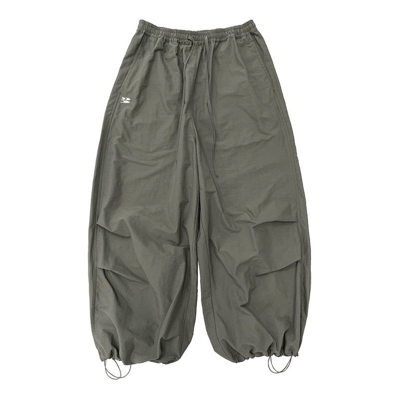 画像1: Unisex Quick-drying loose parachute pants　 男女兼用 韓国 ユニセックス クイックドライパラシュートルーズパンツパンツ ヒップホップ ストリートダンス カジュアル  (1)