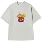 画像1: unisex Bearbrick French Fries Print Short Sleeve T-Shirt　ベアブリック×ポテトフライプリントラウンドネック Tシャツ ユニセックス 男女兼用 (1)