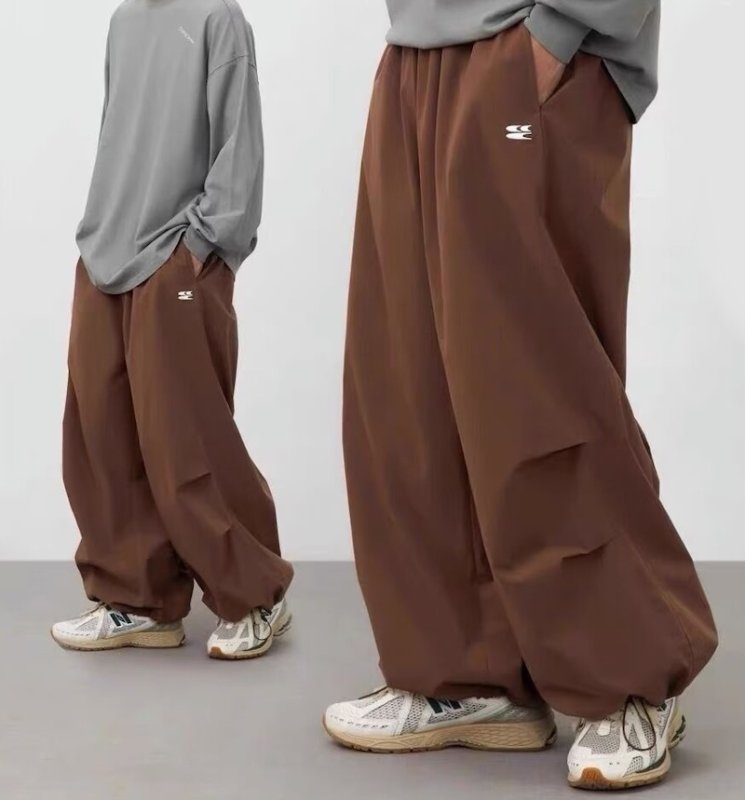 画像4: Unisex Quick-drying loose parachute pants  男女兼用 韓国 ユニセックス クイックドライパラシュートルーズパンツパンツ ヒップホップ ストリートダンス カジュアル  (4)