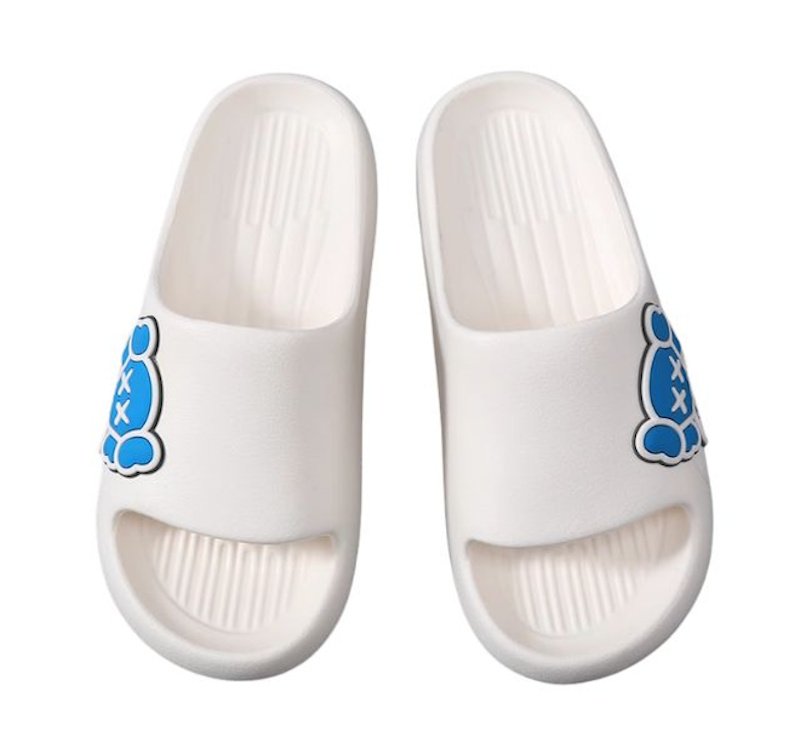 画像2: Unisex kaws Soft Sole Sandal Slippers  Beach sandals  ユニセックス男女兼用 ブルーカウズフリップフロップ  シャワー ビーチ サンダル (2)