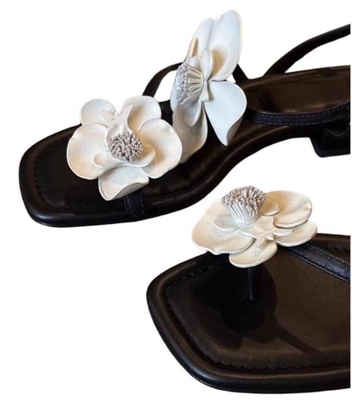 画像7: Asymmetrical Floral Open Toe Flat Leather Sandals　アンシンメトリーカメリア付きオープントゥフラットレザーサンダルスリッパ (7)