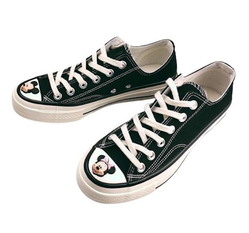 画像2: Women's Mickey & Minnie canvas low-top and high-top lace-up sneakers　 ミッキー＆ミニーキャンバスローカート＆ハイカット レースアップレースアップスニーカー (2)