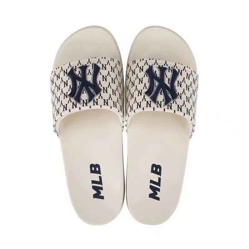 画像7: Unisex MLB NY monogram logo sandals slippers  ユニセックス 男女兼用 MLB NY エムエルビー ニューヨークヤンキース フリップ フロップサンダル シャワーサンダル ビーチサンダル　 (7)