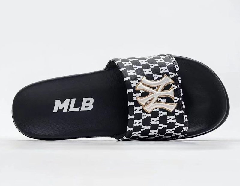 画像8: Unisex MLB NY monogram logo sandals slippers  ユニセックス 男女兼用 MLB NY エムエルビー ニューヨークヤンキース フリップ フロップサンダル シャワーサンダル ビーチサンダル　 (8)