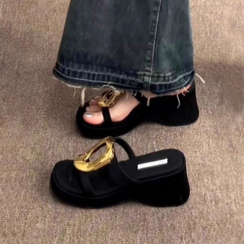 画像3: Metal-plated thick-soled sandals and slippers　メタル付きプラットフォーム厚底サンダルスリッパ (3)