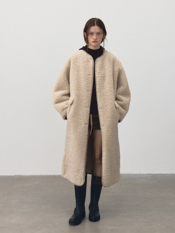 画像4: Women's Teddy bear real lambwool long fur Oversized coat オーバーサイズ 毛足長めのリアルラムウール テディベア ロングコート (4)