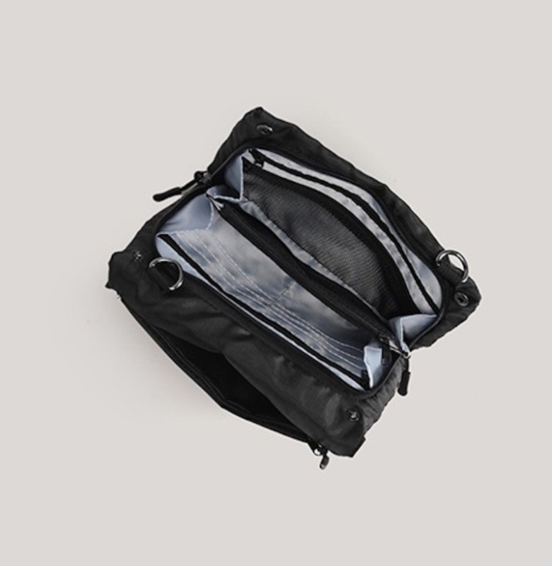 画像8: Unisex Lightweight compartment Mickey Mouse one-point embroidered shoulder tote bag　ユニセックス男女兼用軽量コンパートメントミッキーマウスワンポイント刺繍トートショルダーバッグ (8)