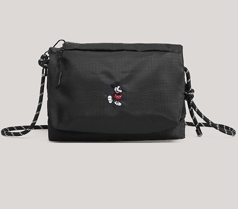 画像3: Unisex Lightweight compartment Mickey Mouse one-point embroidered shoulder tote bag　ユニセックス男女兼用軽量コンパートメントミッキーマウスワンポイント刺繍トートショルダーバッグ (3)