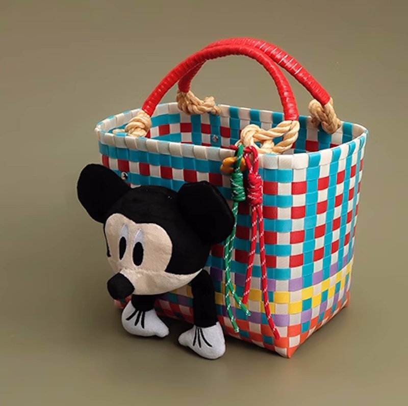 画像6: Unisex Mickey Mouse stuffed toy colorful basket tote bag 　ユニセックス男女兼用ミッキーマウストイ付きカラフルトート籠かごバスケットバッグ (6)