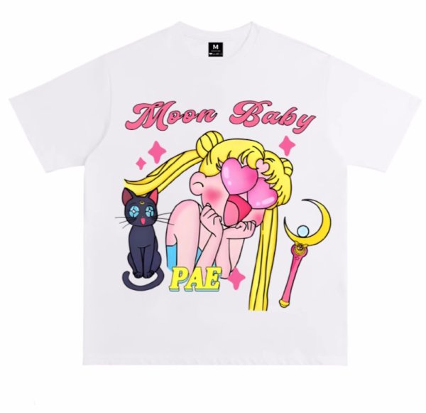 画像1: unisex American Style Moon Baby Sailor Moon Print T-shirt   　 アメリカンスタイルムーンベイビー セーラームーンプリント  半袖ラウンドネック Tシャツ ユニセックス 男女兼用 　  (1)