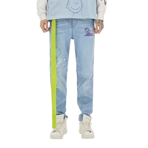 画像1: Unisex Vintage Wash Snoopy Graffiti Paint Damage retro denim Jeans レトロ 古着風 ヴィンテージ ダメージ 加工 ペイント スヌーピー デニムパンツ ジーンズ (1)