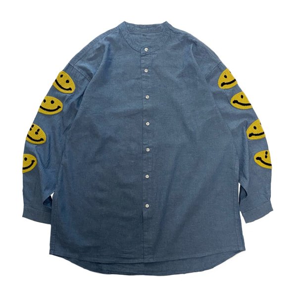 画像1: Men's Smile Embroidery Smiley no collar Chambray Work Shirt  スマイル ニコちゃん 刺繍 ノ―カラーデニムシャツ シャンブレーシャツ  (1)