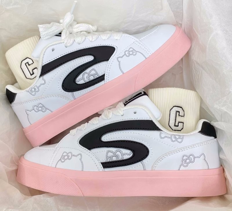 画像4: Kitty Embroidered Leather Lace-up Sneakers Shoes　ユニセックス 男女兼用キティー猫刺繍レザーレースアップスニーカー (4)