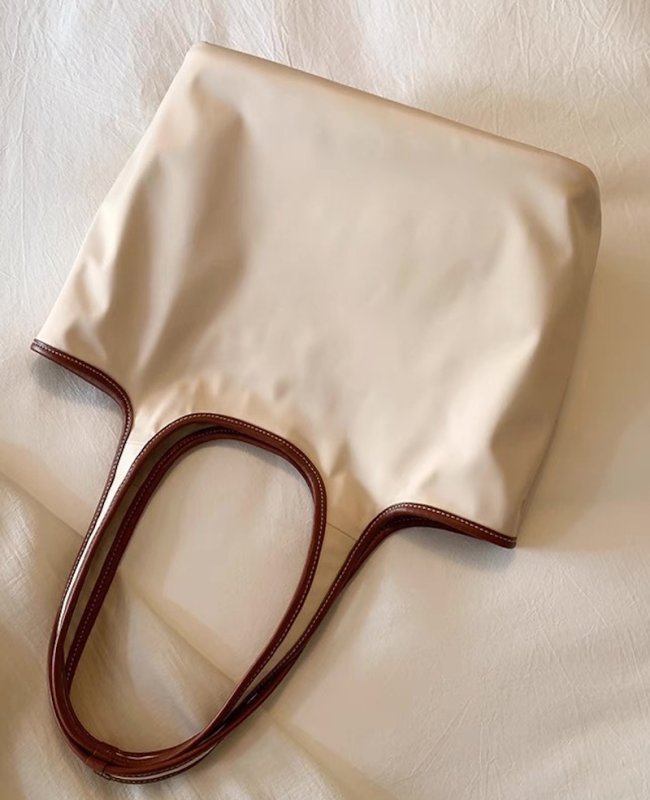 画像5: One-point bear embroidery nylon tote shoulder underarm eco shopping bag　ワンポイントベア刺繍ナイロントートショルダーアンダーアームエコショッピングバッグ 韓国 (5)