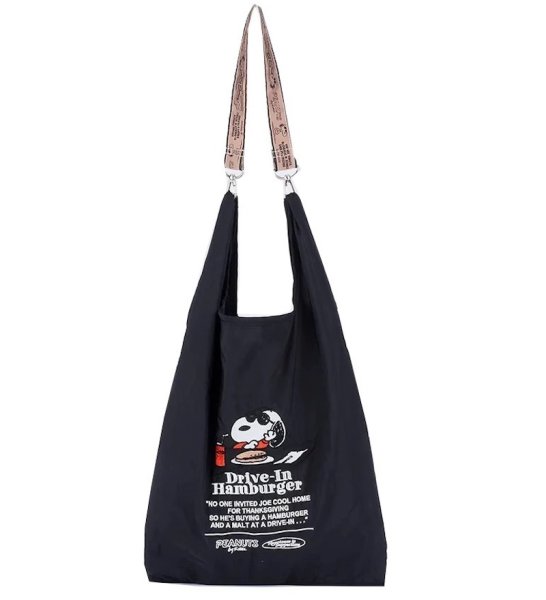 画像1: Snoopy Portable Foldable Embroidered Tote Shoulder Shopping Eco Bag　スヌーピーポータブル折りたたみ式刺繍トートショルダーショッピングエコバッグ (1)